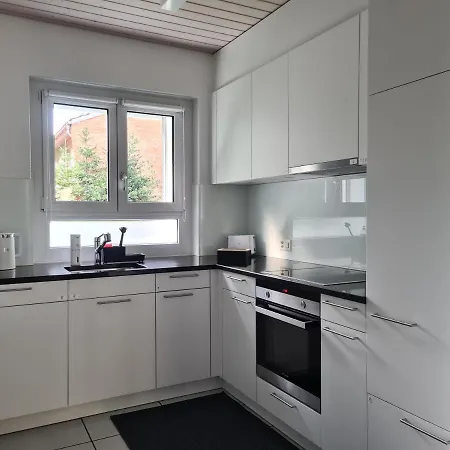 Apartment 2 Bedroom - Kingsize Bett - Garten - Parken - Kueche