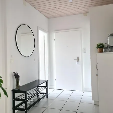2 Bedroom - Kingsize Bett - Garten - Parken - Kueche